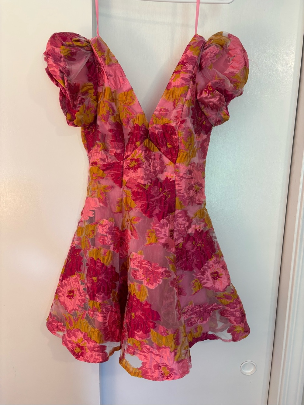 Selfie Leslie Pink Floral Puff-Sleeve Party Dress